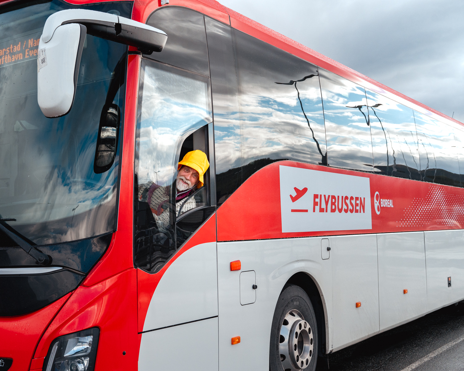 Children travel for just NOK 9 with Flybussen