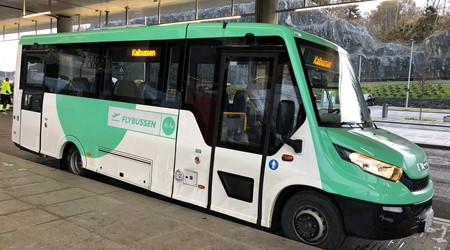 Kaibussen med rute mellom Flesland kai og Bergen Lufthavn. 
